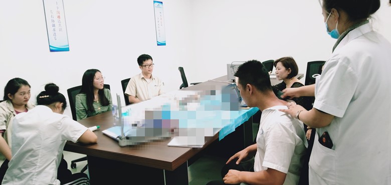 尋醫問診在身邊 健康生活伴我行(圖1) 尋醫問診在身邊 健康生活伴我行(圖1)